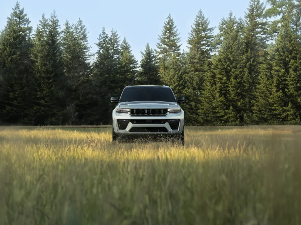 2026 Jeep Grand Cherokee van nuys lease