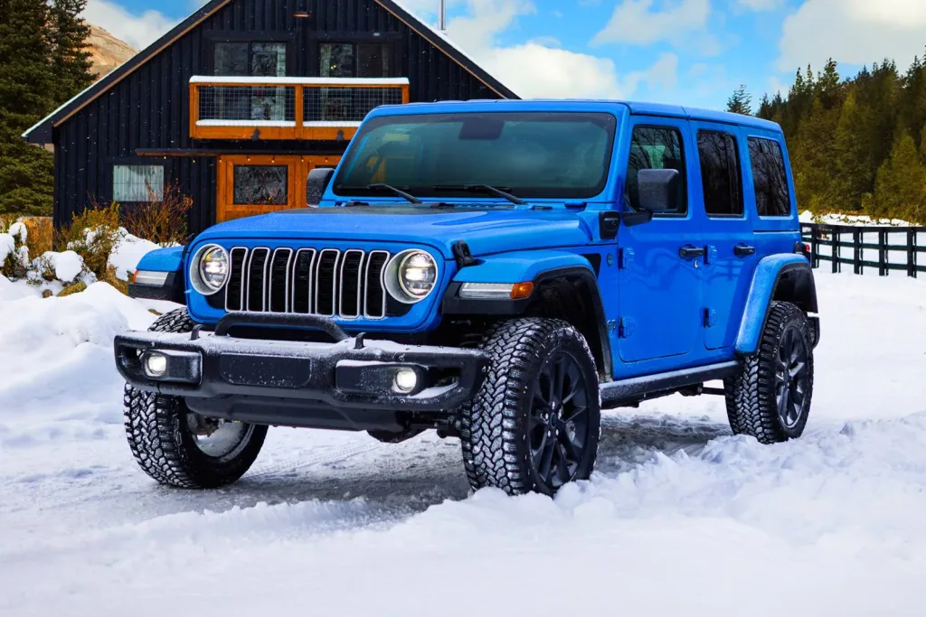 2025_jeep_wrangler-4xe_convertible-suv_backcountry_fq_oem_1_1600