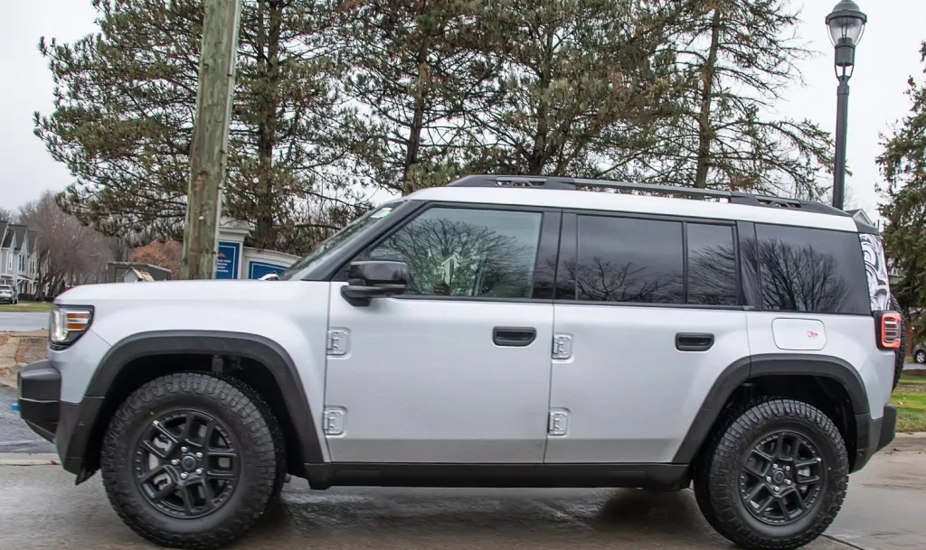 jeep recon side