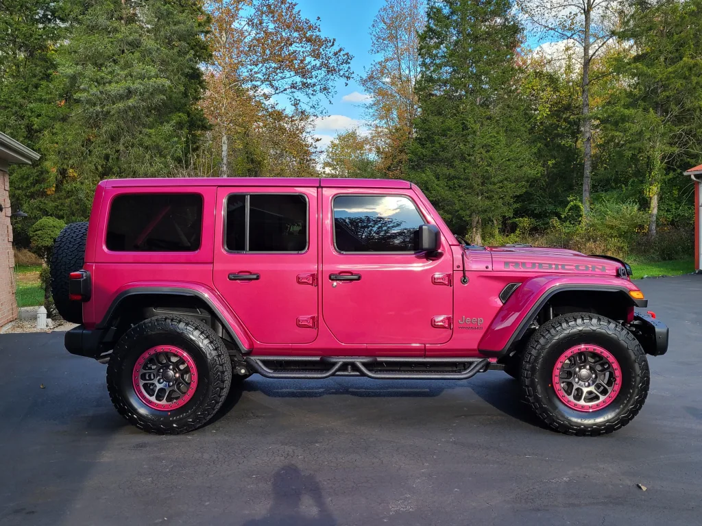 Tuscadero Pink Jeep
