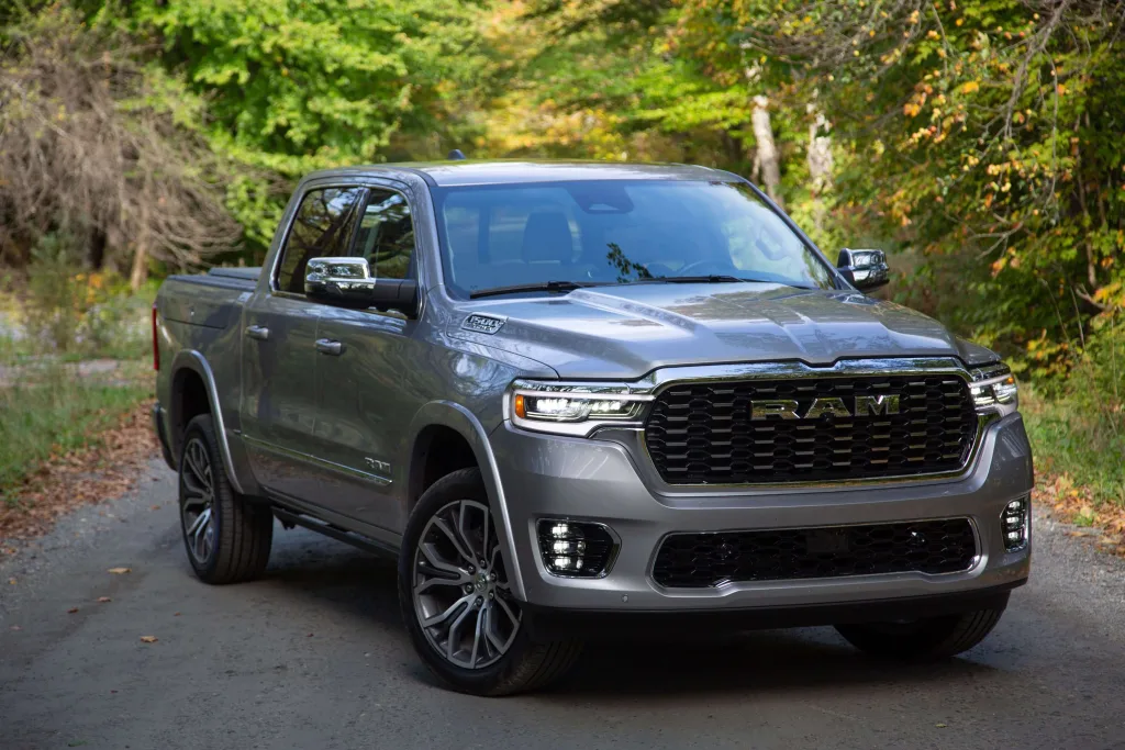 2025 RAM 1500 Tungsten (1)