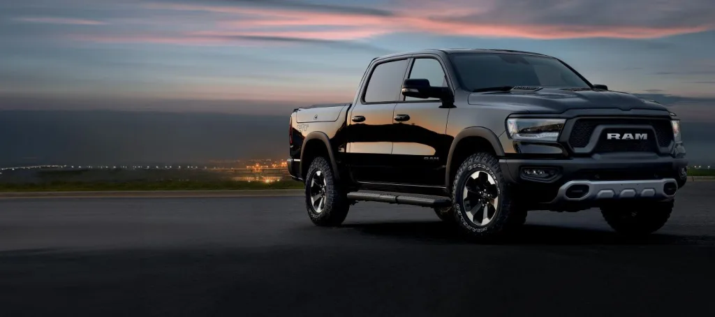 2024 RAM 1500 Crew Cab (1)