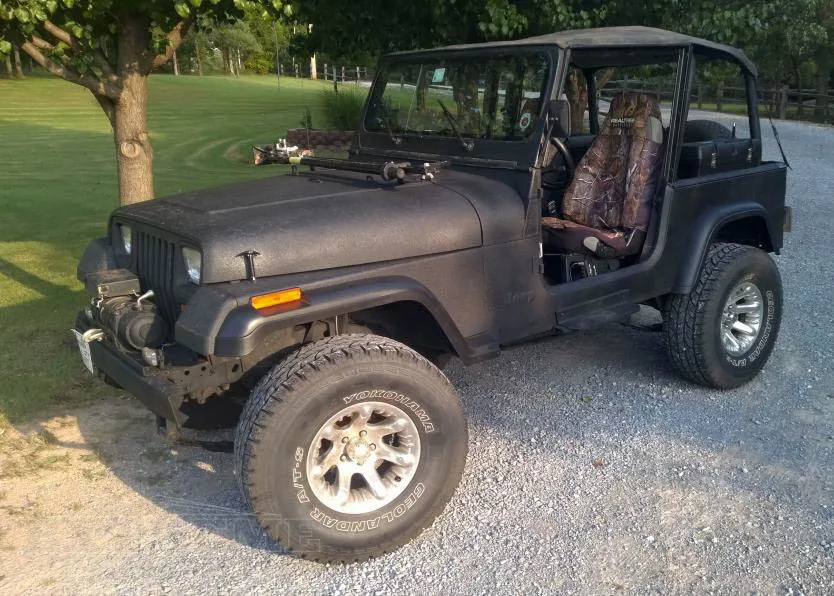 Jeep Wrangler YJ