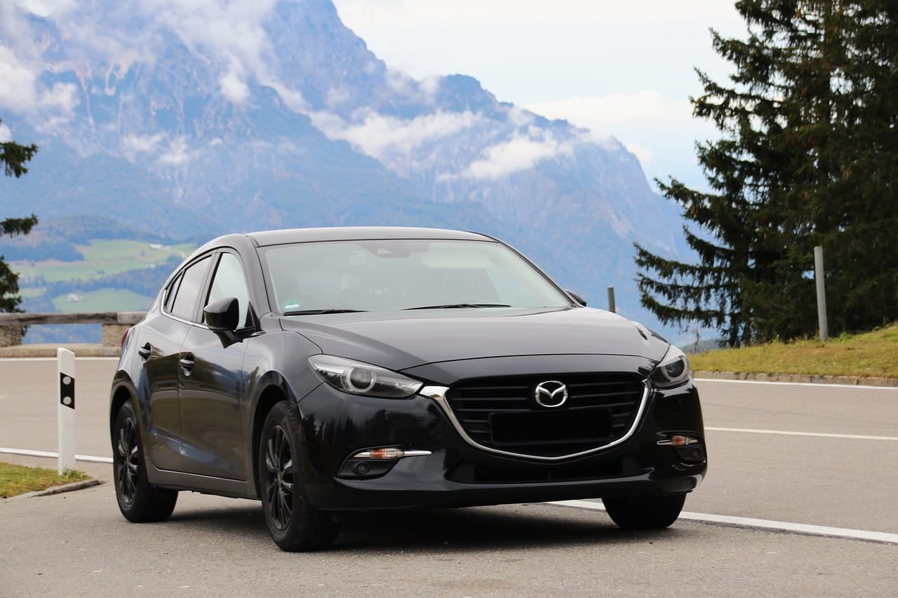mazda-7498005_1280