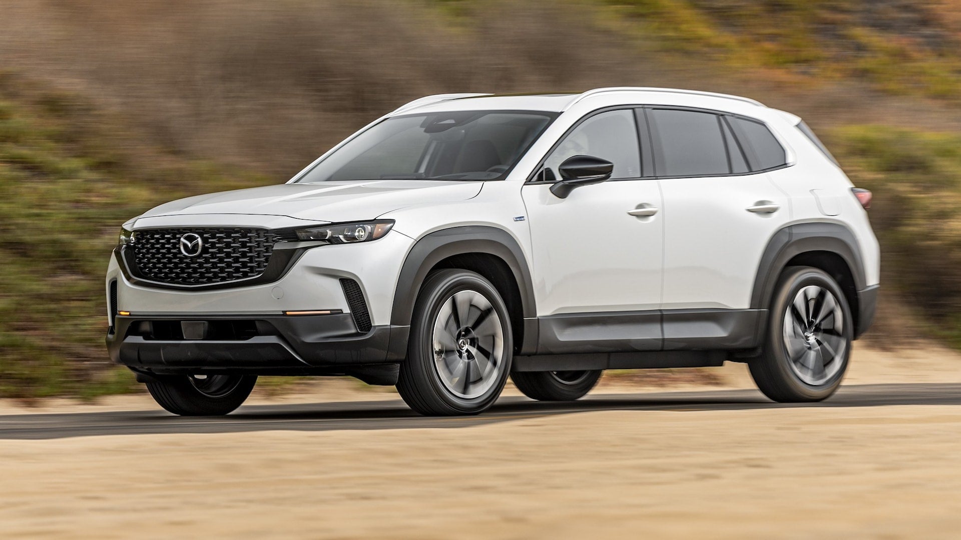 001-2025-mazda-cx50-hybrid