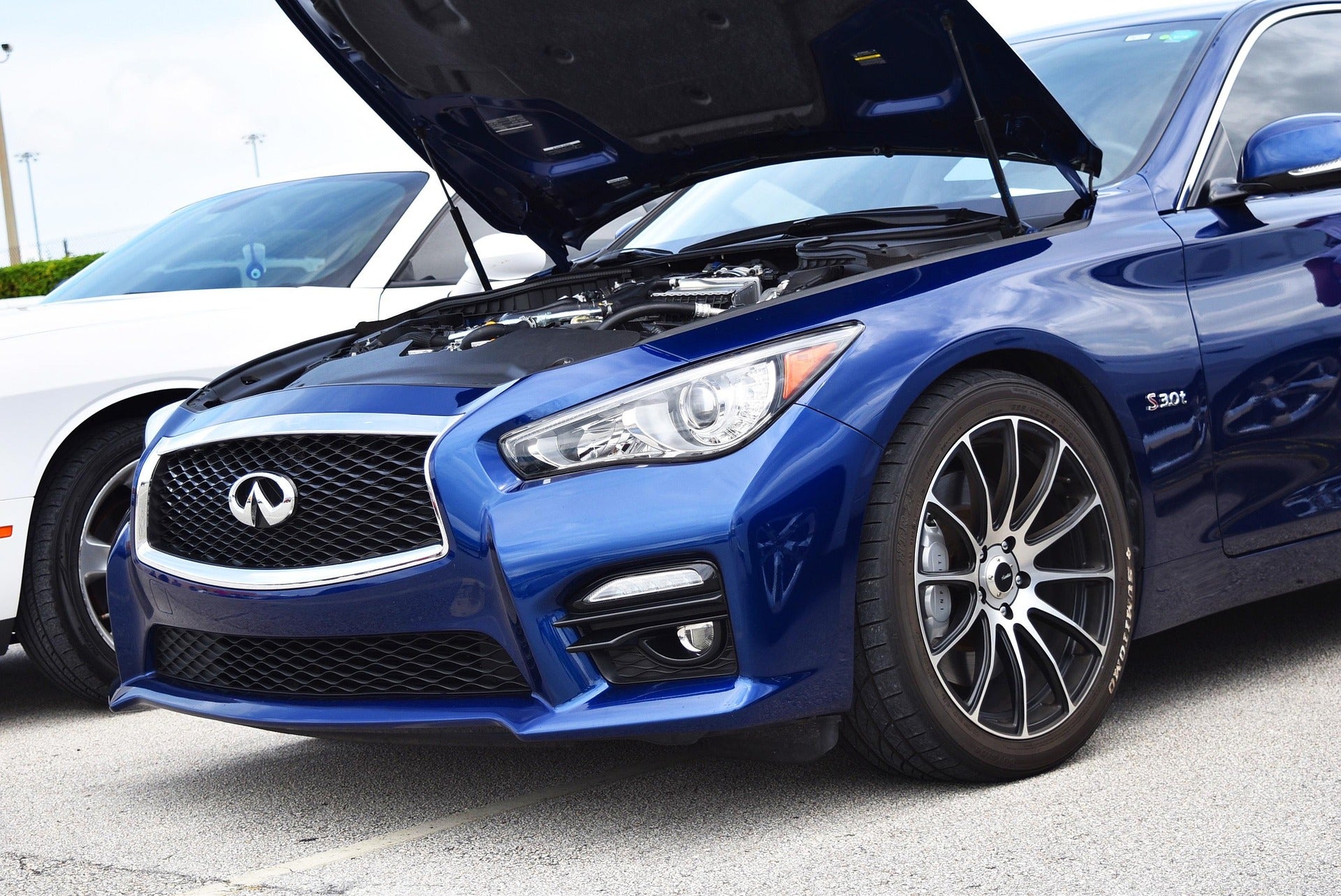 INFINITI
