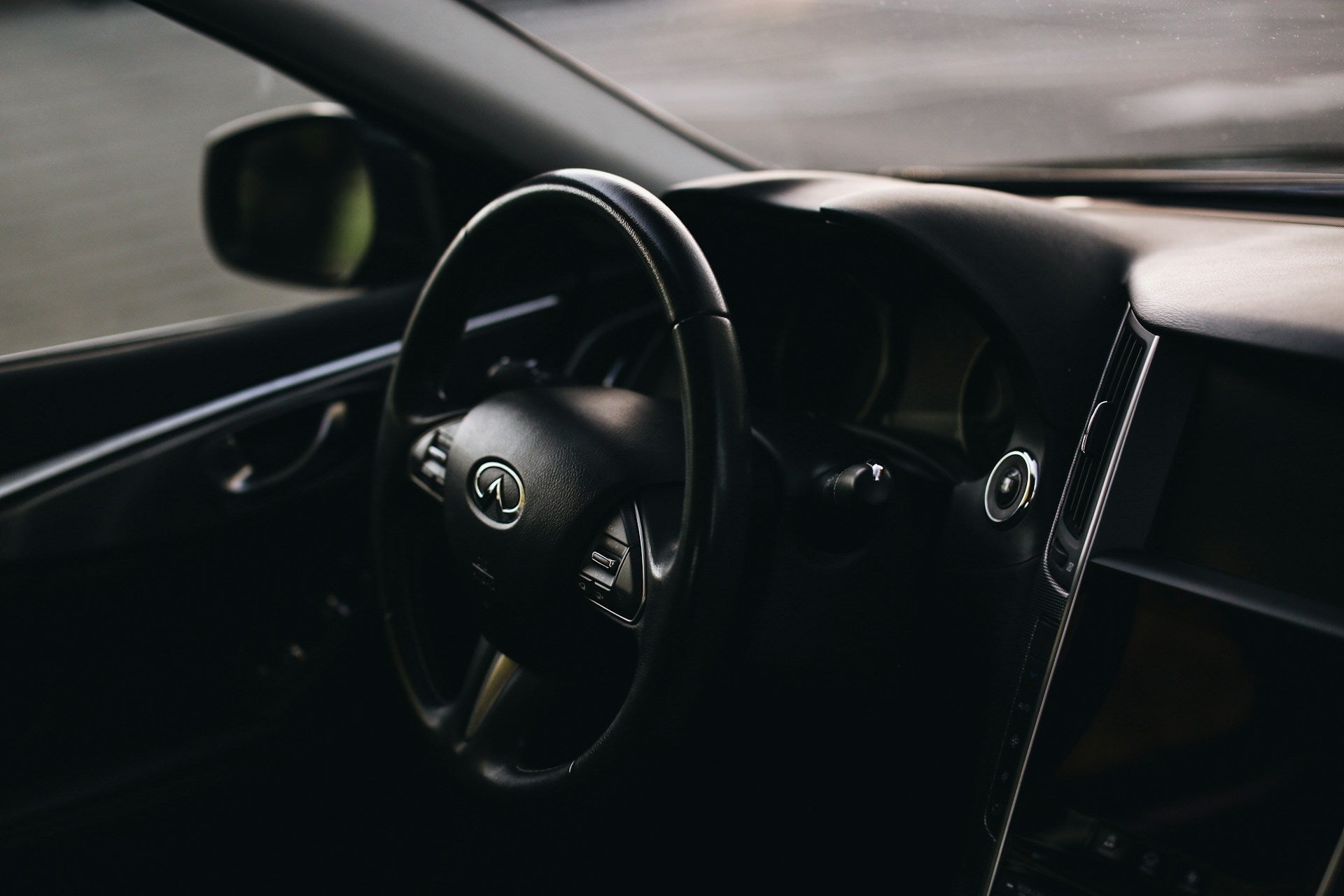 INFINITI