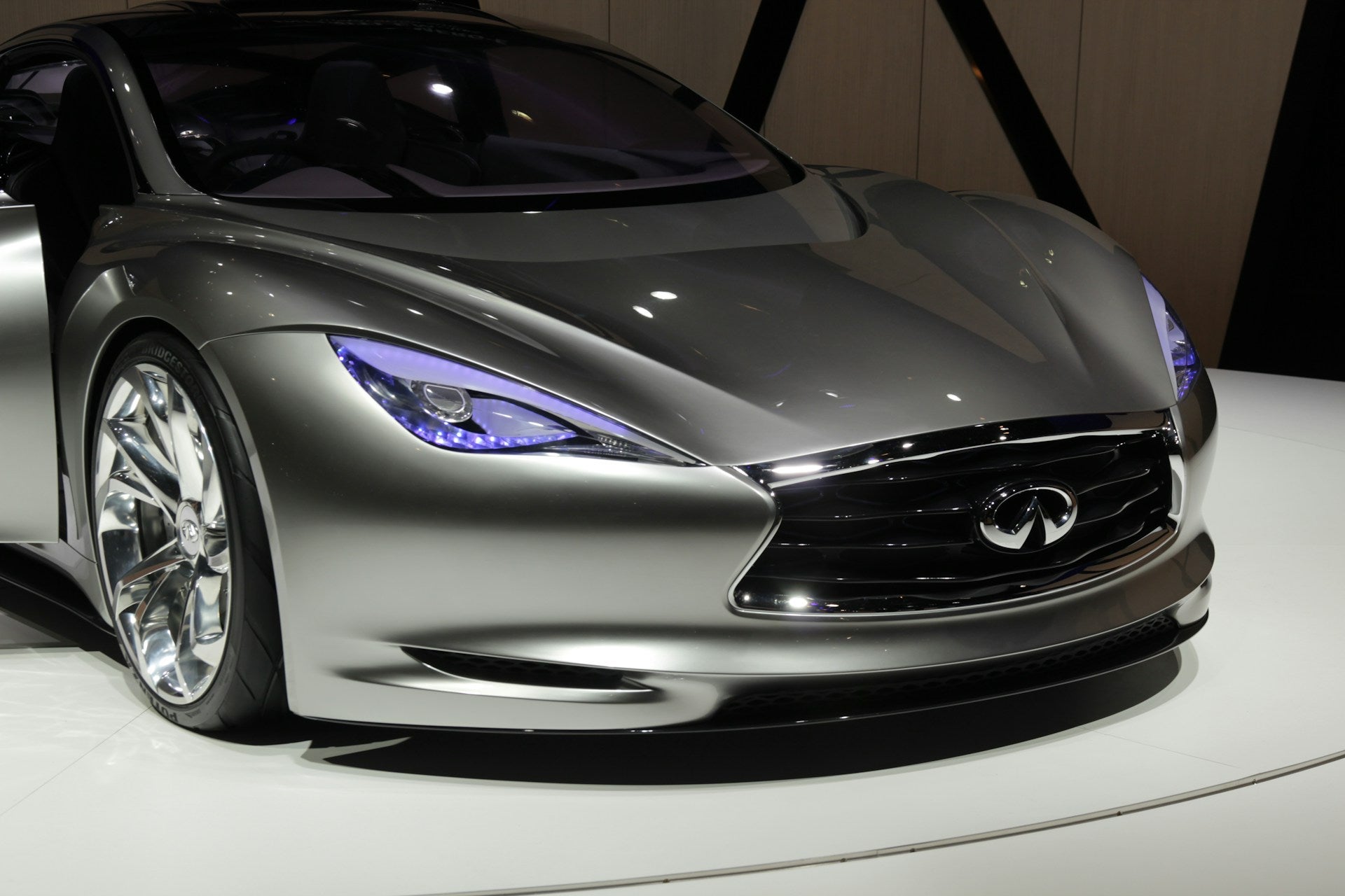 INFINITI
