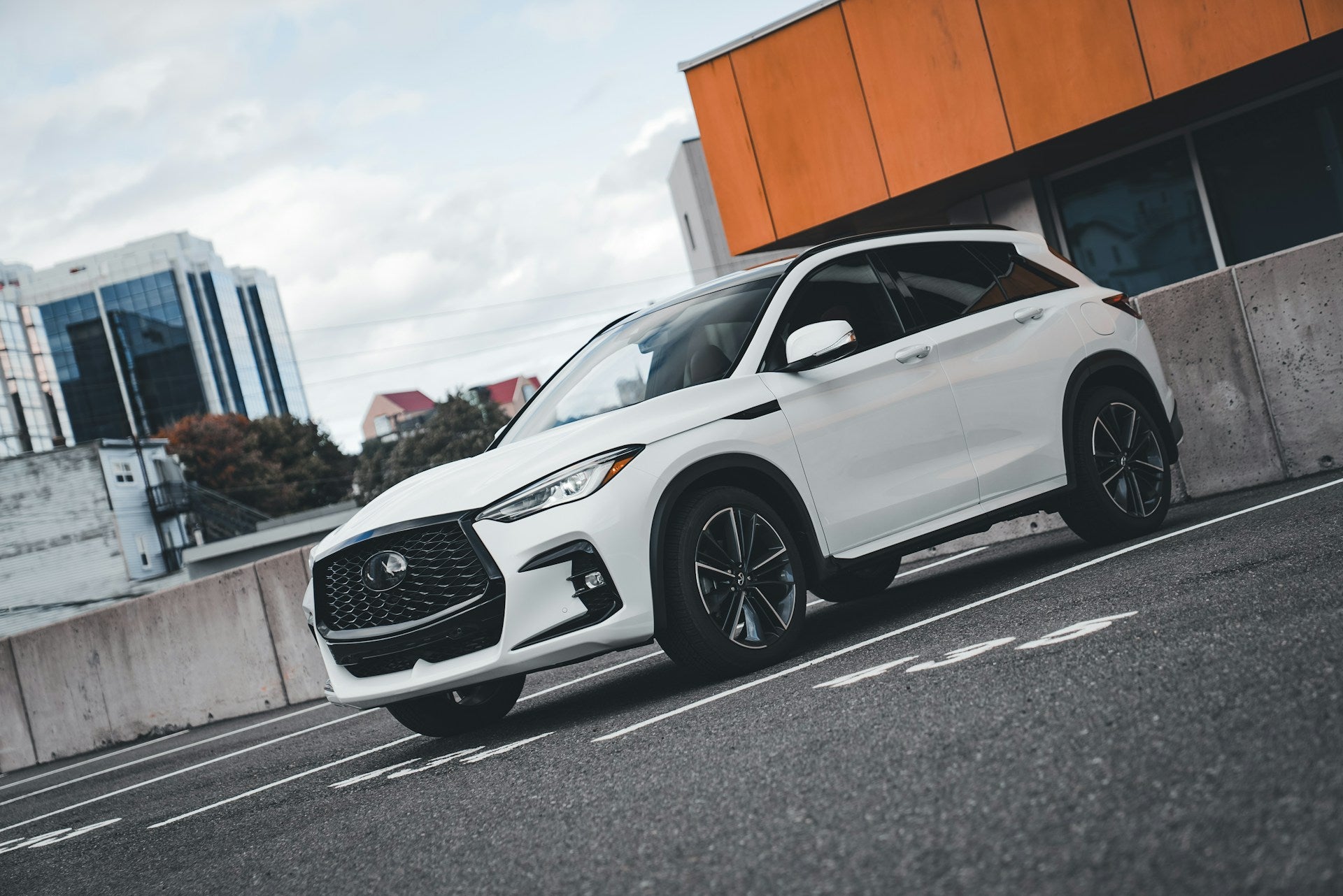 INFINITI