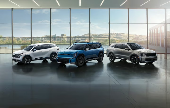 Exploring Models and Features at Ken Ganley Kia