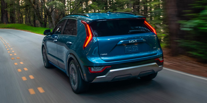Eco-Friendly Driving with the 2025 Kia Niro Hybrid