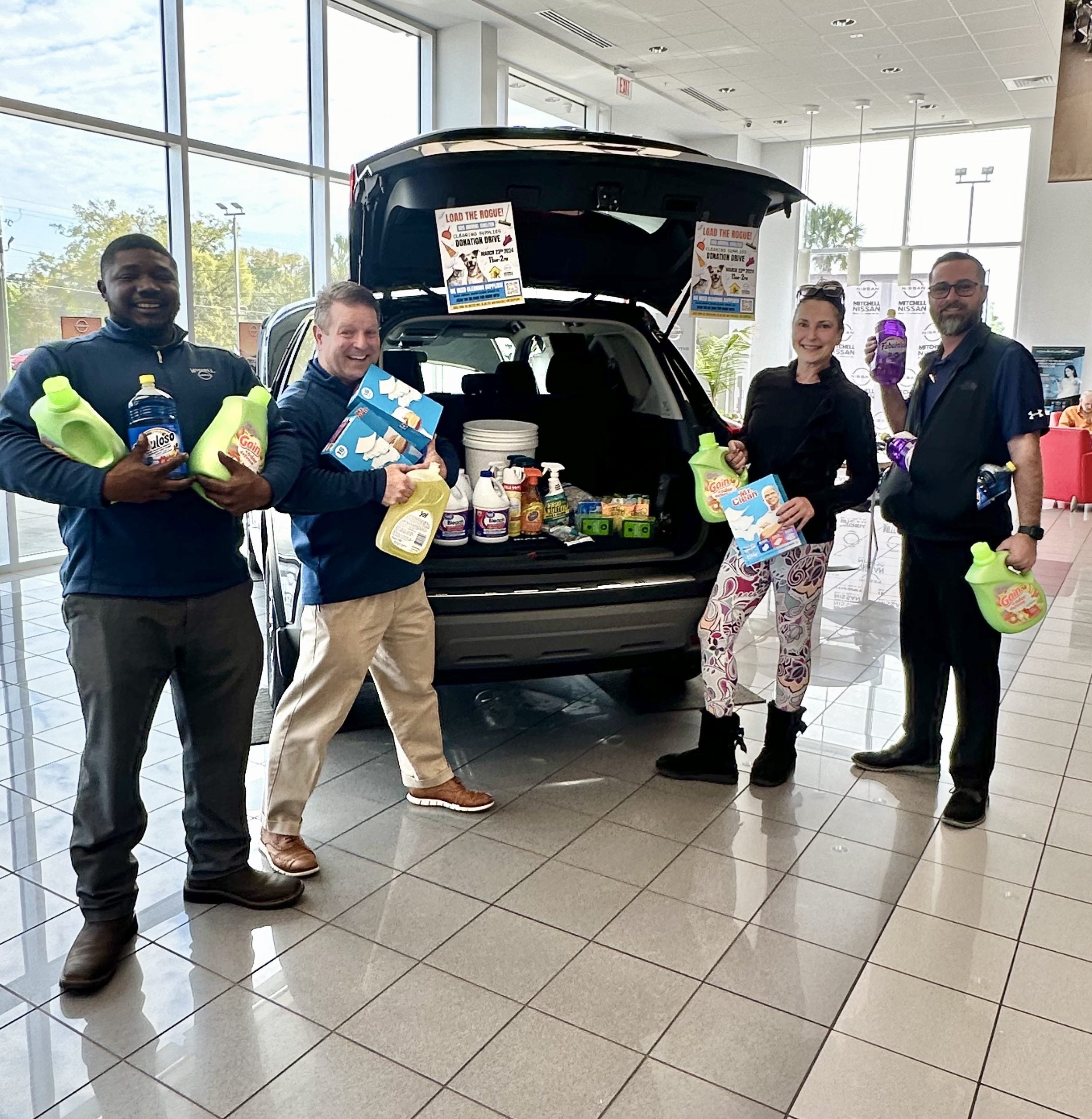 Mitchell Nissan Load the Rogue Event for the SOS Animal Shelter