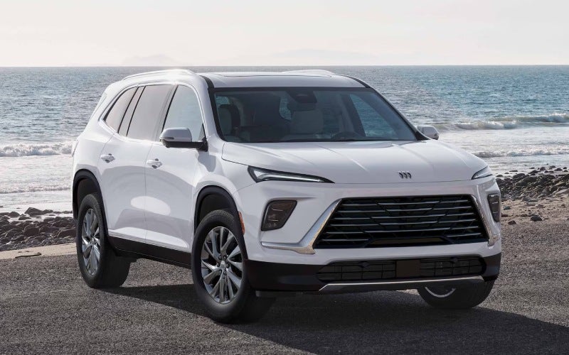 Why Grand Rapids, MI Drivers Are Excited About the 2026 Buick Enclave's Super Cruise® and 30-Inch Display
