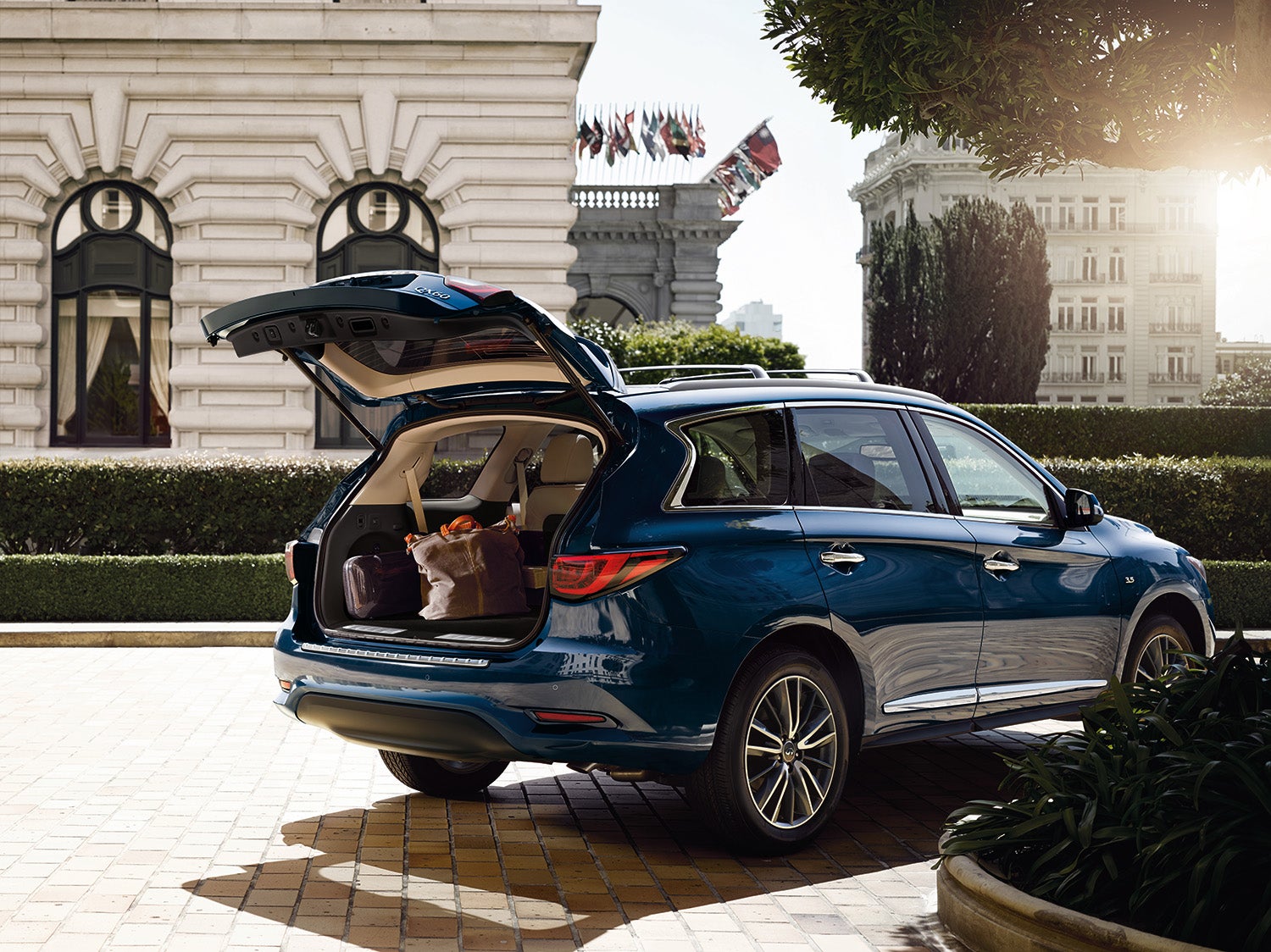 INFINITI QX60 vs. Buick Enclave