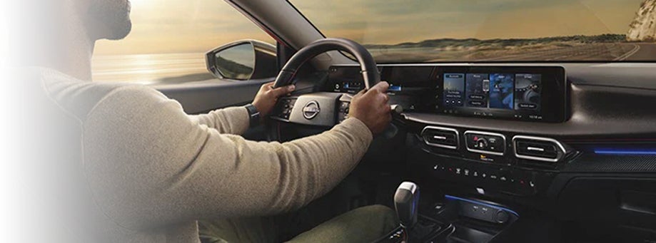 TECHNOLOGY: DIGITAL DASHBOARD, BOSE PREMIUM AUDIO & MORE