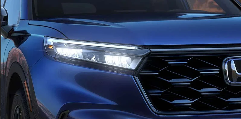A close up of the front of a 2026 Honda CR-V Hybrid.
