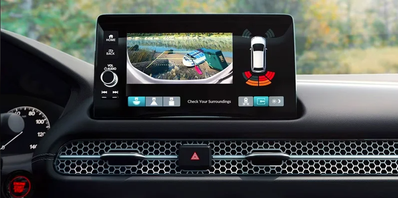 the media display on a 2024 Honda HR-V showing the backup camera features.