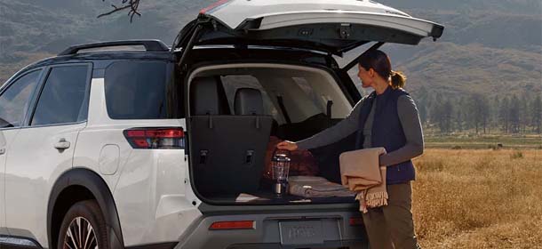 
Motion Activated Liftgate 