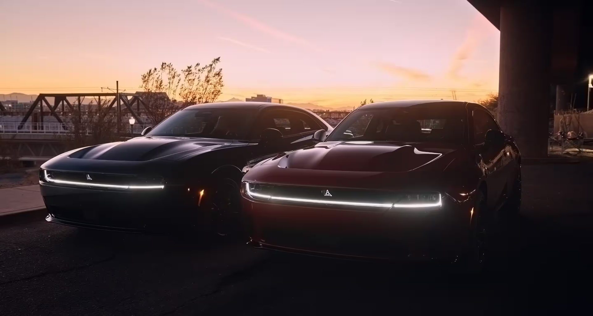 2025-Dodge-Charger-Daytona-headlights