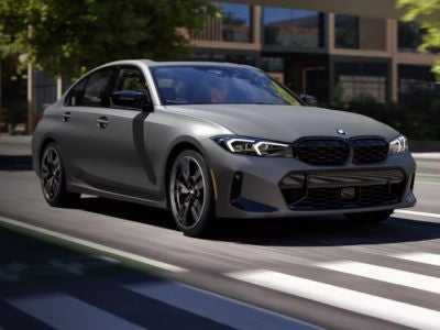 2025 BMW 3 Series Performance Feature