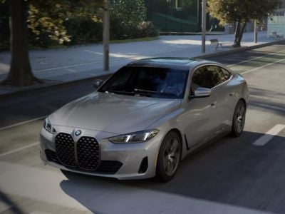 2025 BMW 4 Series Performance Feature