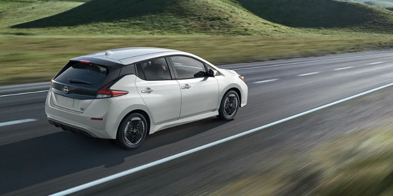 2025 Nissan LEAF performance