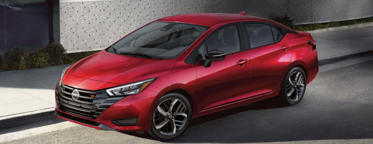 2025-nissan-versa
