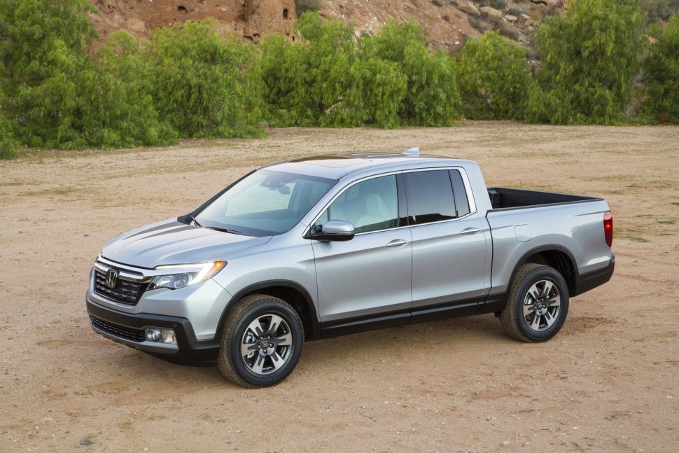 2017 Honda Ridgeline Details | Milwaukee and Waukesha Wisconsin | Schlossmann Honda City