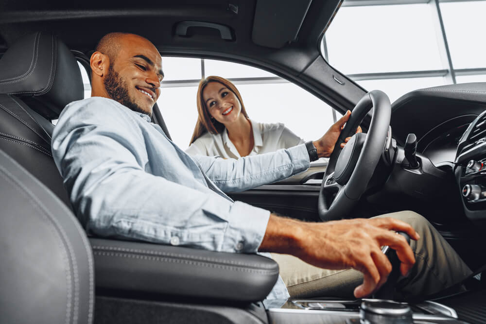 Used Car Dealer near Livonia MI