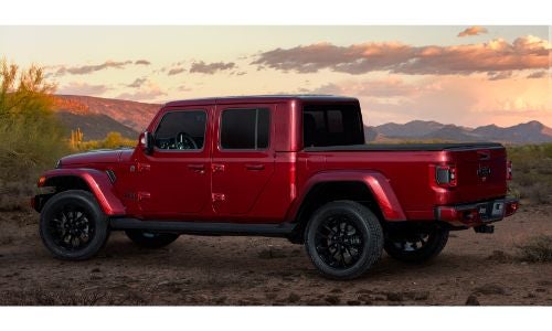 2020 Jeep Gladiator High Altitude exterior side shot with red Snazzberry color option
