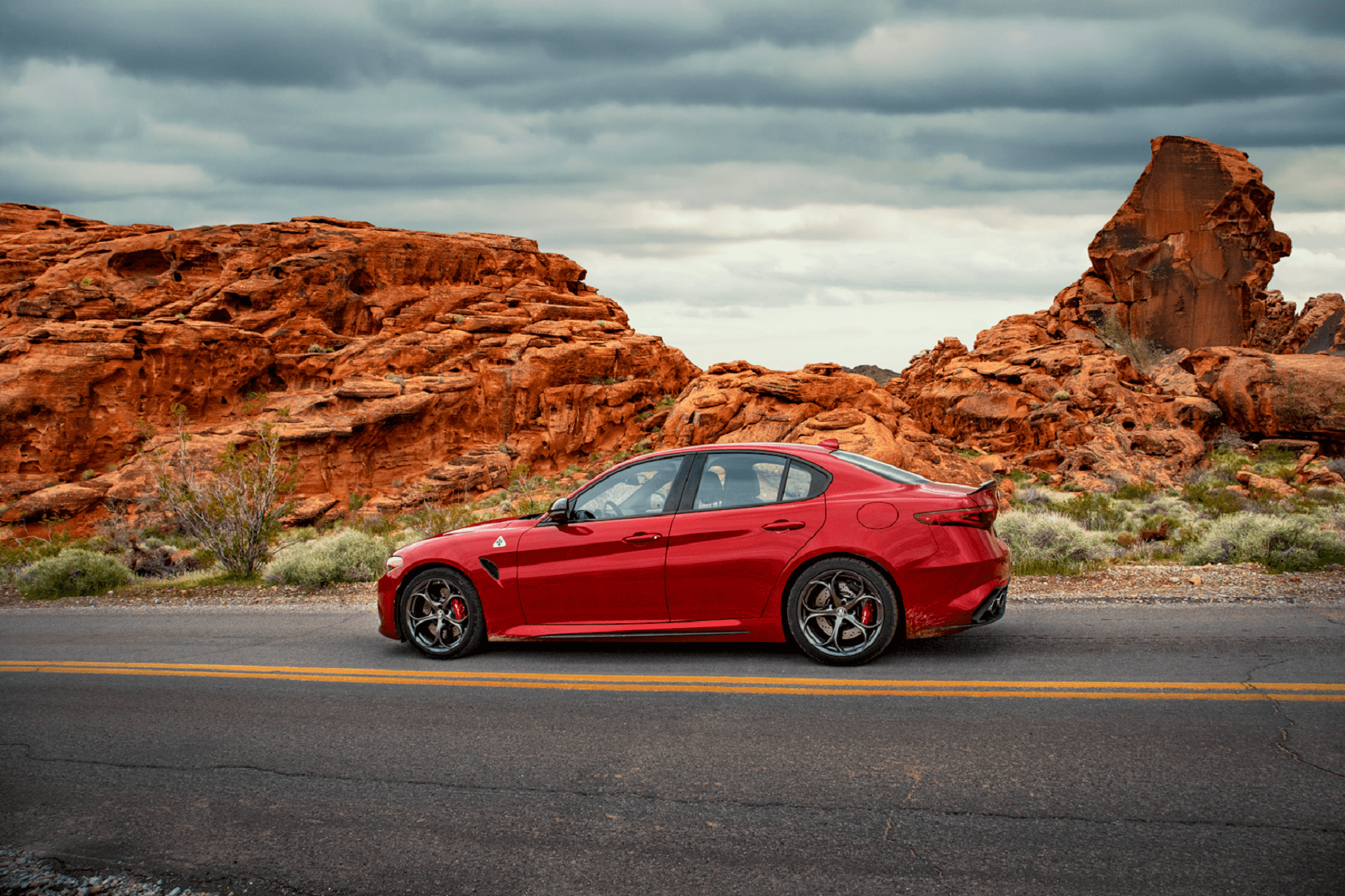 Alfa Romeo Tonale in Glenview WI at Palmen Alfa Romeo FIAT showroom