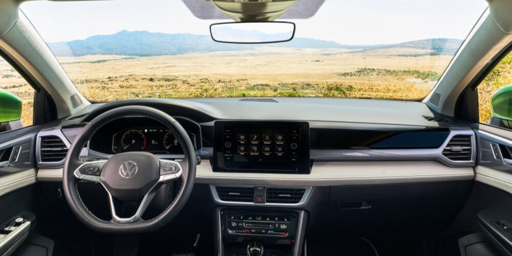 2025 Volkswagen Taos Interior