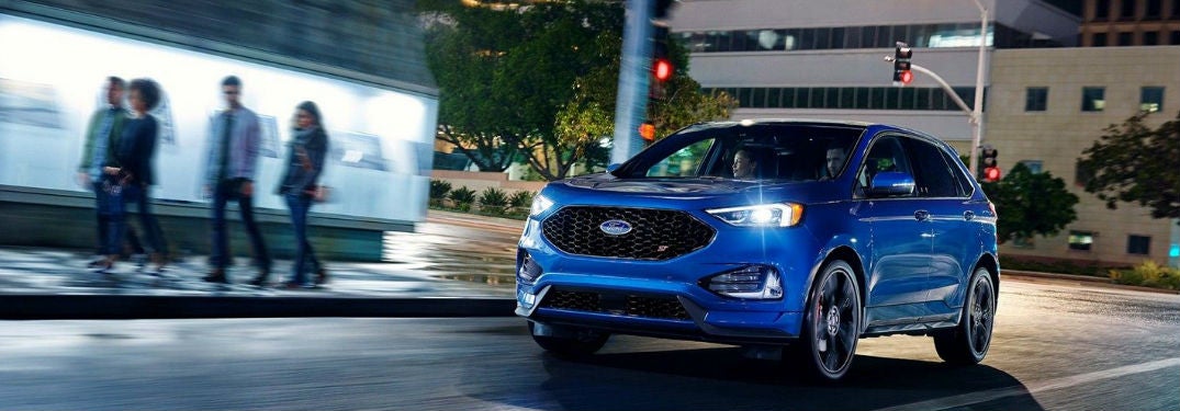 Impressive performance specs give the Ford Edge the sporty driving dynamics you’re looking for in a crossover SUV