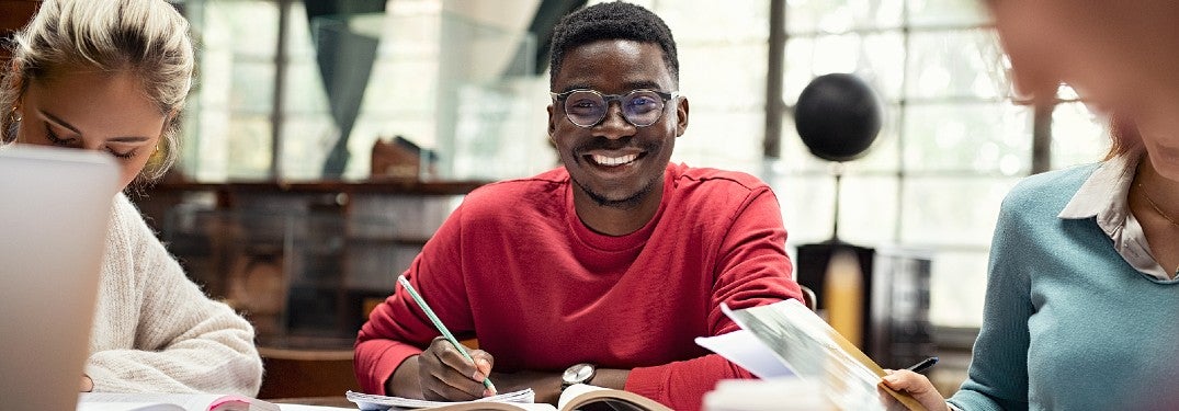 Tips for College Students Shopping for a Used Vehicle
