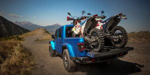 2025 Jeep Gladiator  
