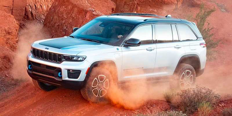 2025 Jeep Grand Cherokee in the desert