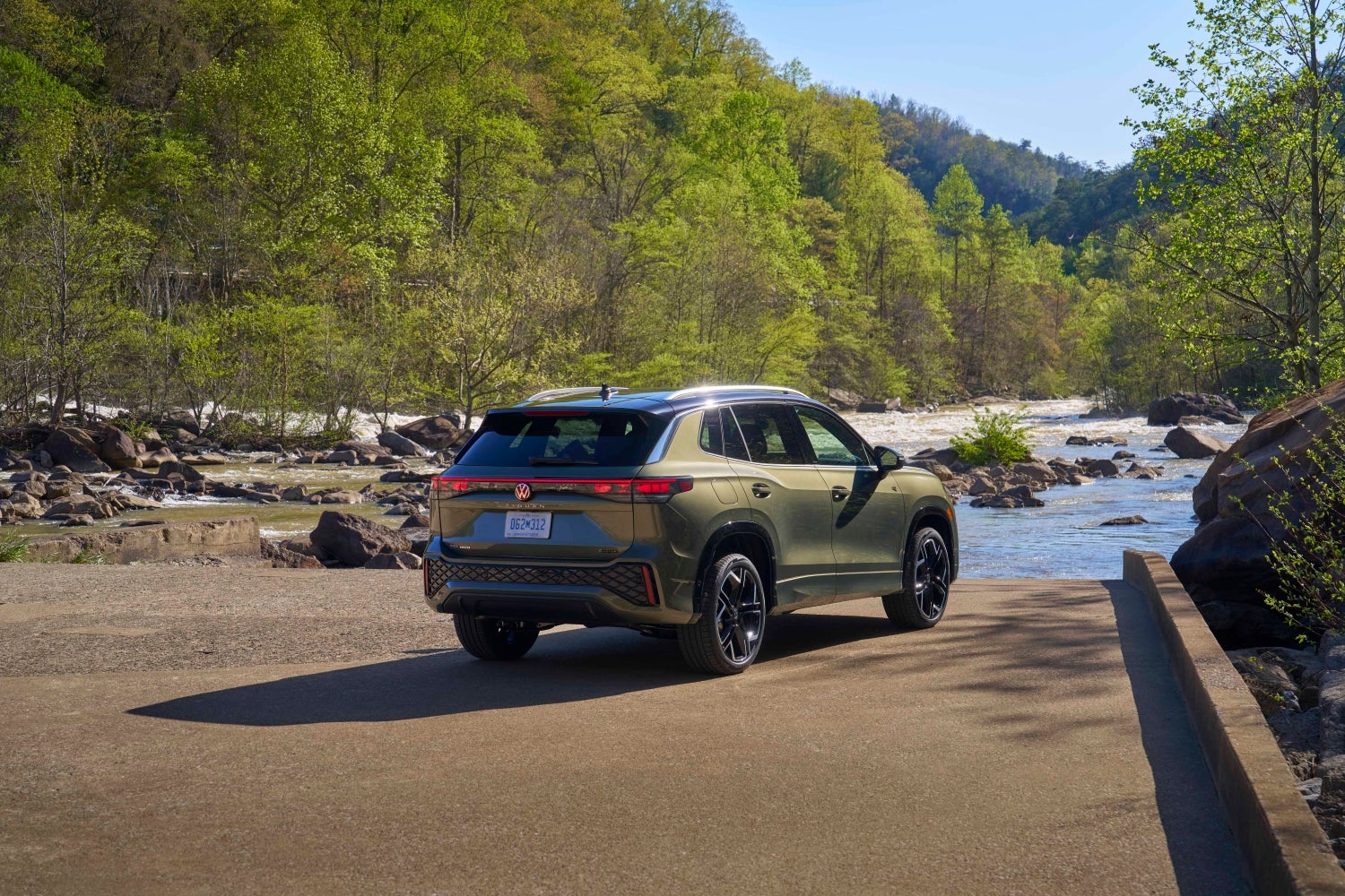 2026 Tiguan Back
