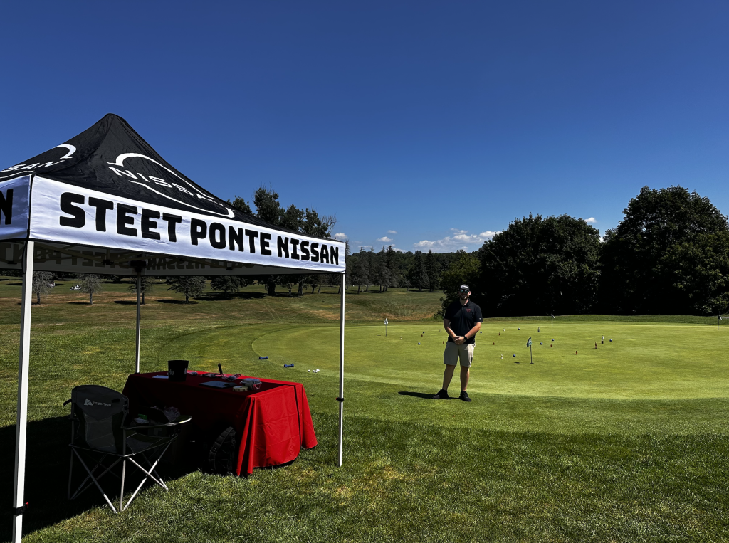 Steet Ponte Nissan Putting Contest