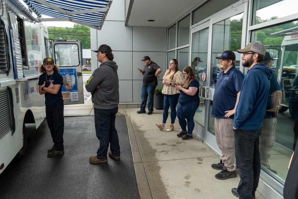 Steet Ponte Ford Staff Enjoying Free Ice Cream Day Courtesy of ACV Auto Auction!
