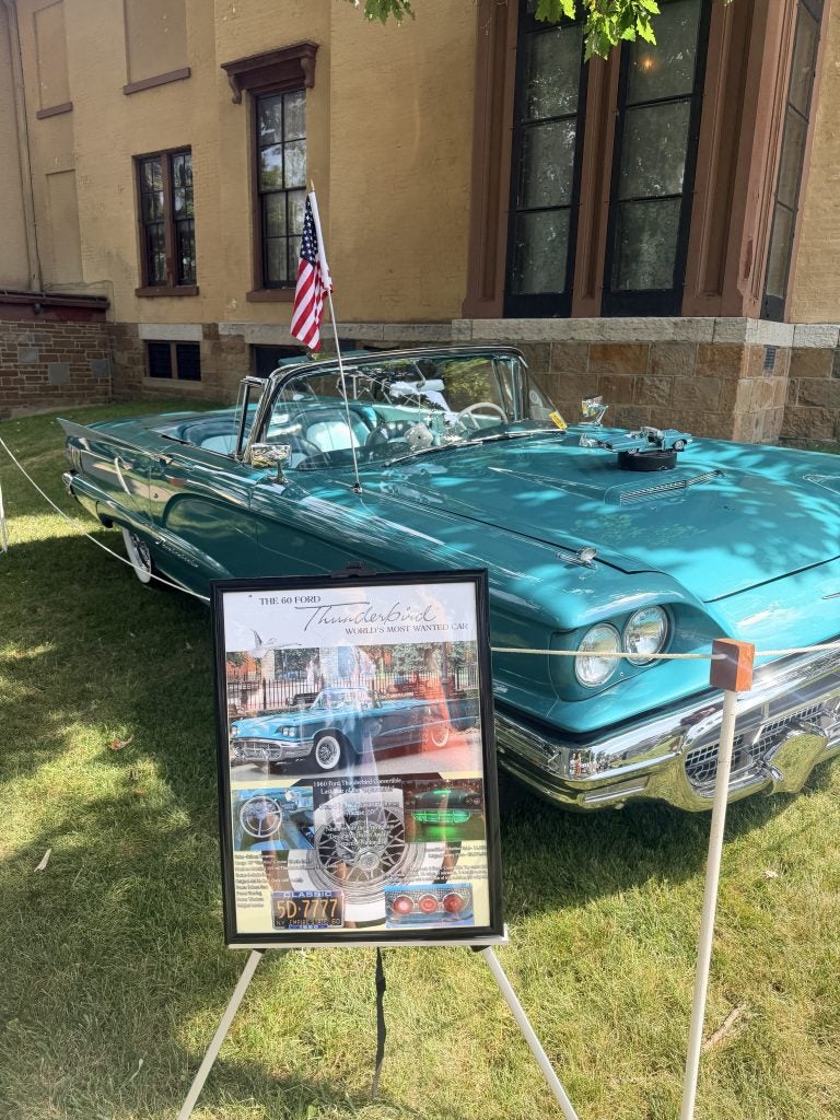1960 Ford Thunderbird at Munson Car Show