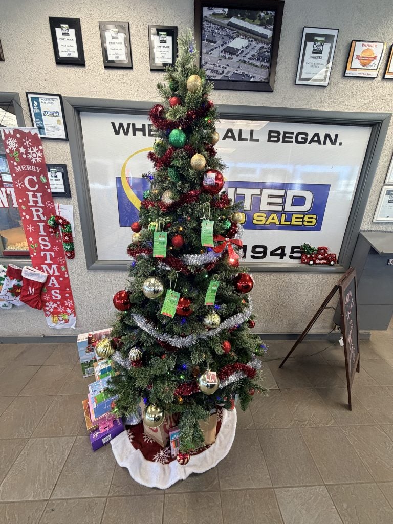 United Auto Sales of Utica Christmas Giving Tree
