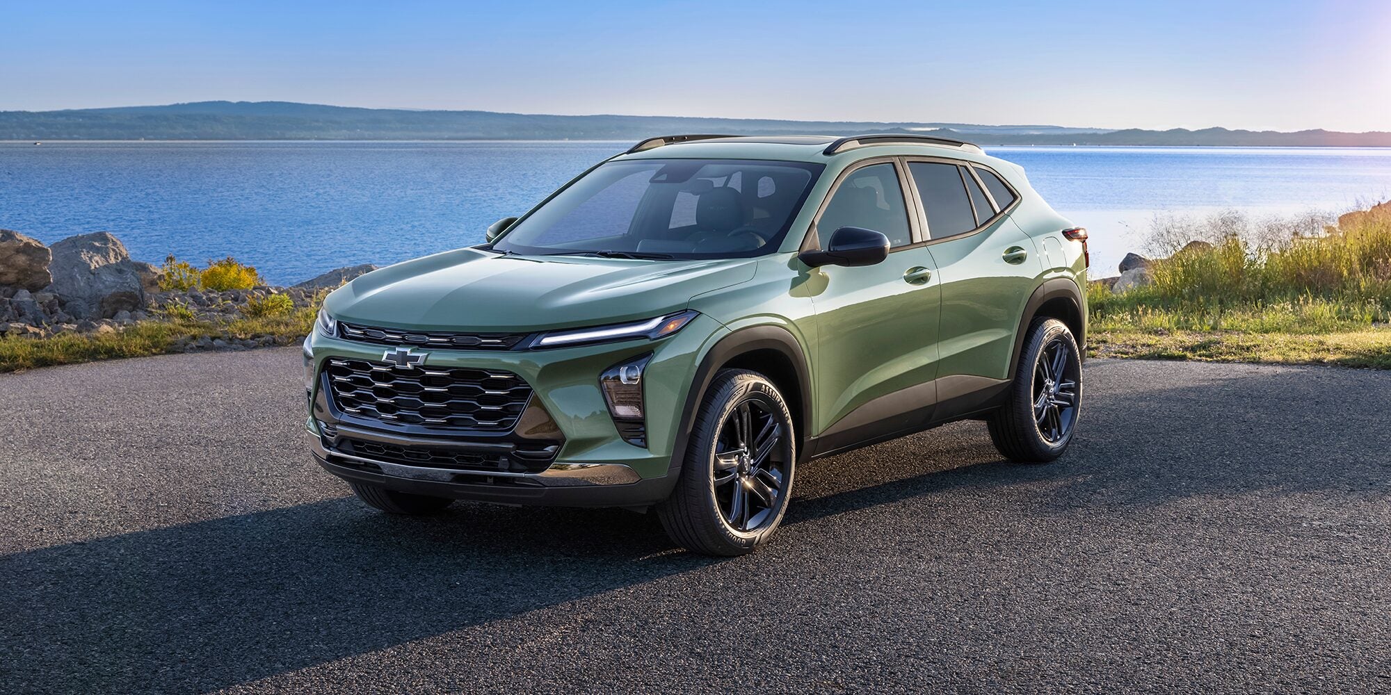 Choose Your Color: From Bold to Understated Elegance