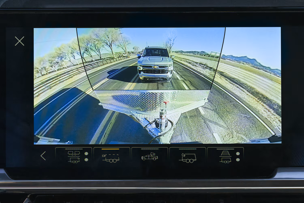 Available Towing Technology for the Silverado 1500