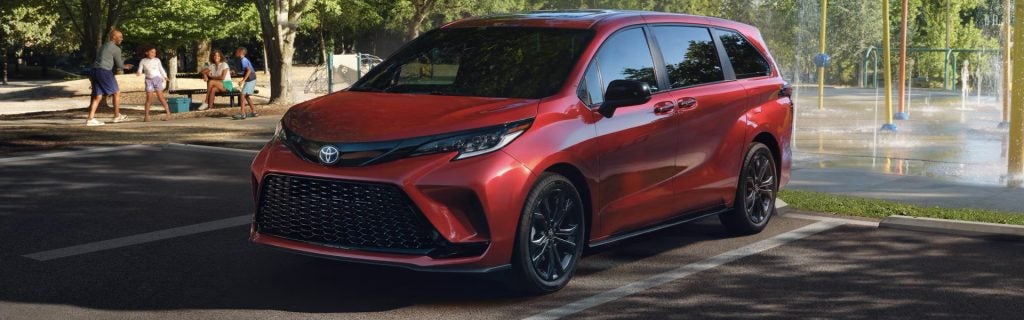 2025 Toyota Sienna Hybrid Van