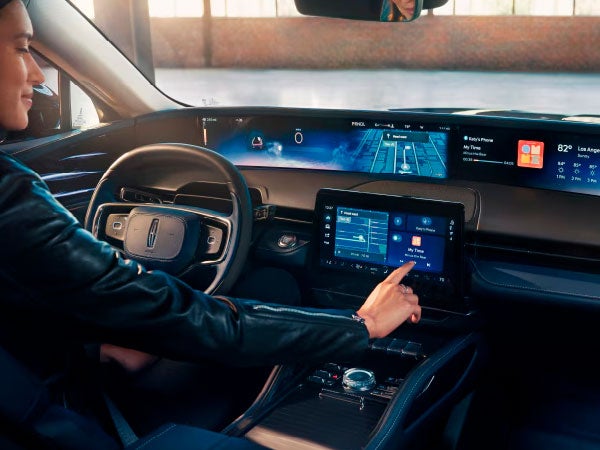 2024 Lincoln Nautilus Interior