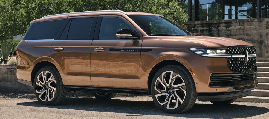 2027 Lincoln Navigator