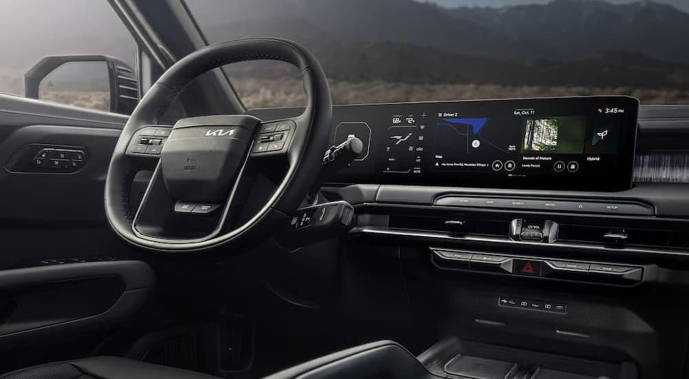 Black dash in a 2027 Kia Telluride.