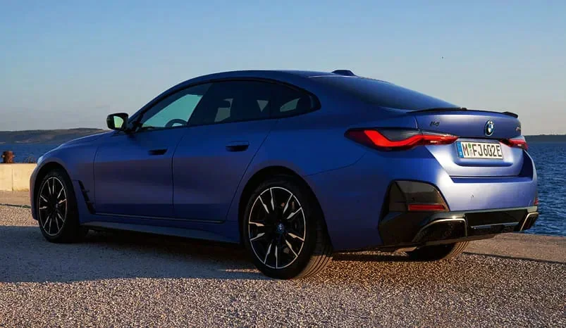 2022 BMW i4