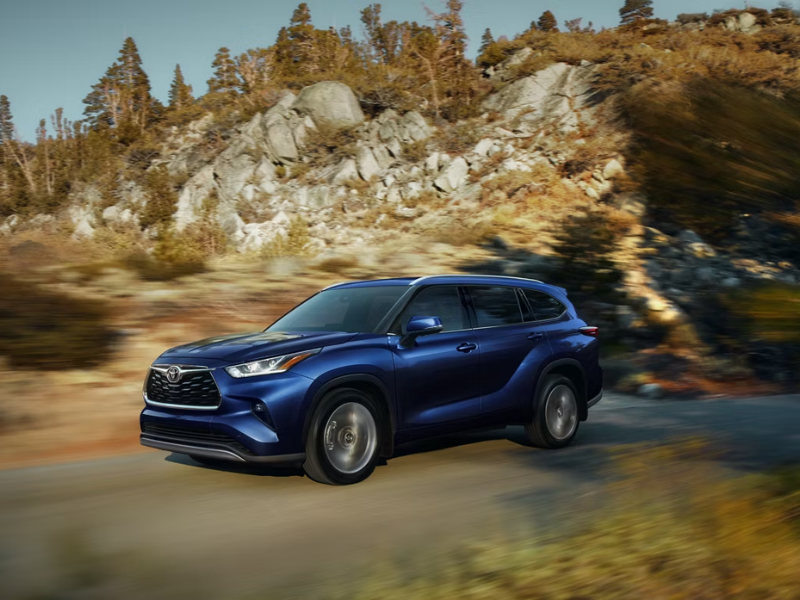 2026 Toyota Highlander three-row SUV