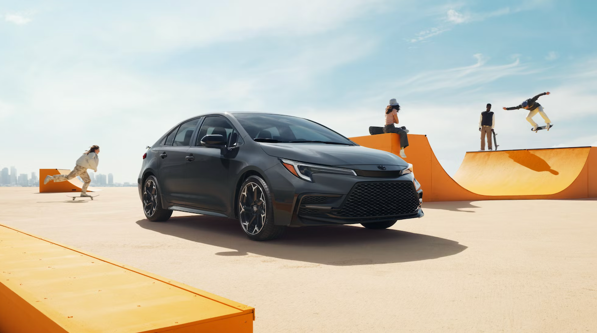 Toyota Corolla vs Honda Civic